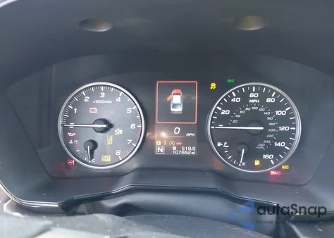 2020 Subaru Legacy Premium z USA, uszkodzony, nr VIN 4S3BWAC66L3015862